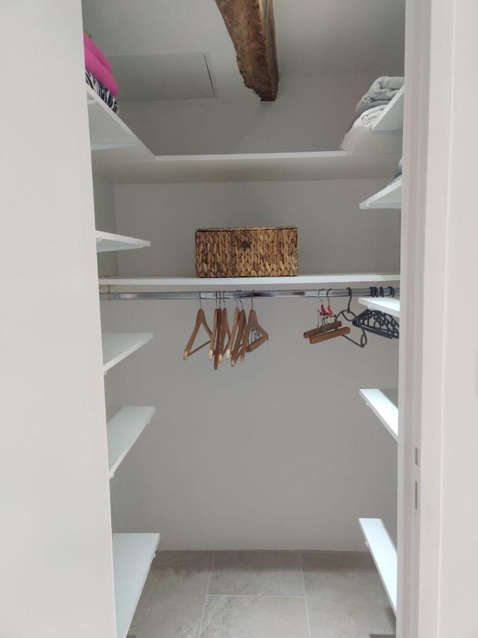 Logement Neuf Centre Du Village Aux Pieds Du Chateau Grimaud Luaran gambar
