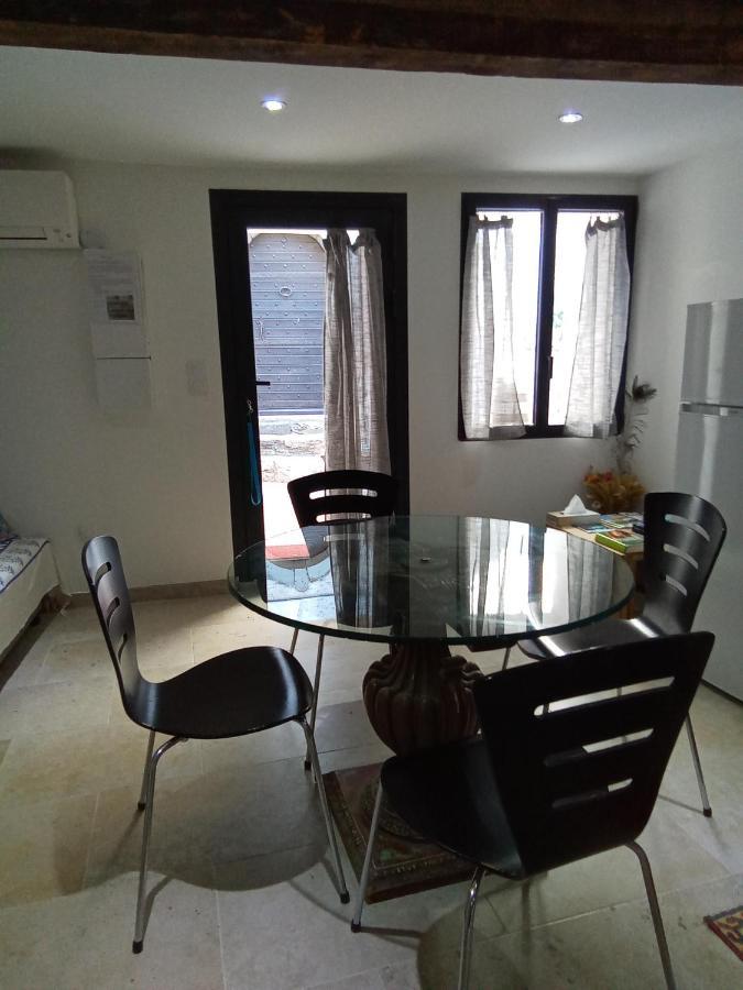 Logement Neuf Centre Du Village Aux Pieds Du Chateau Grimaud Luaran gambar