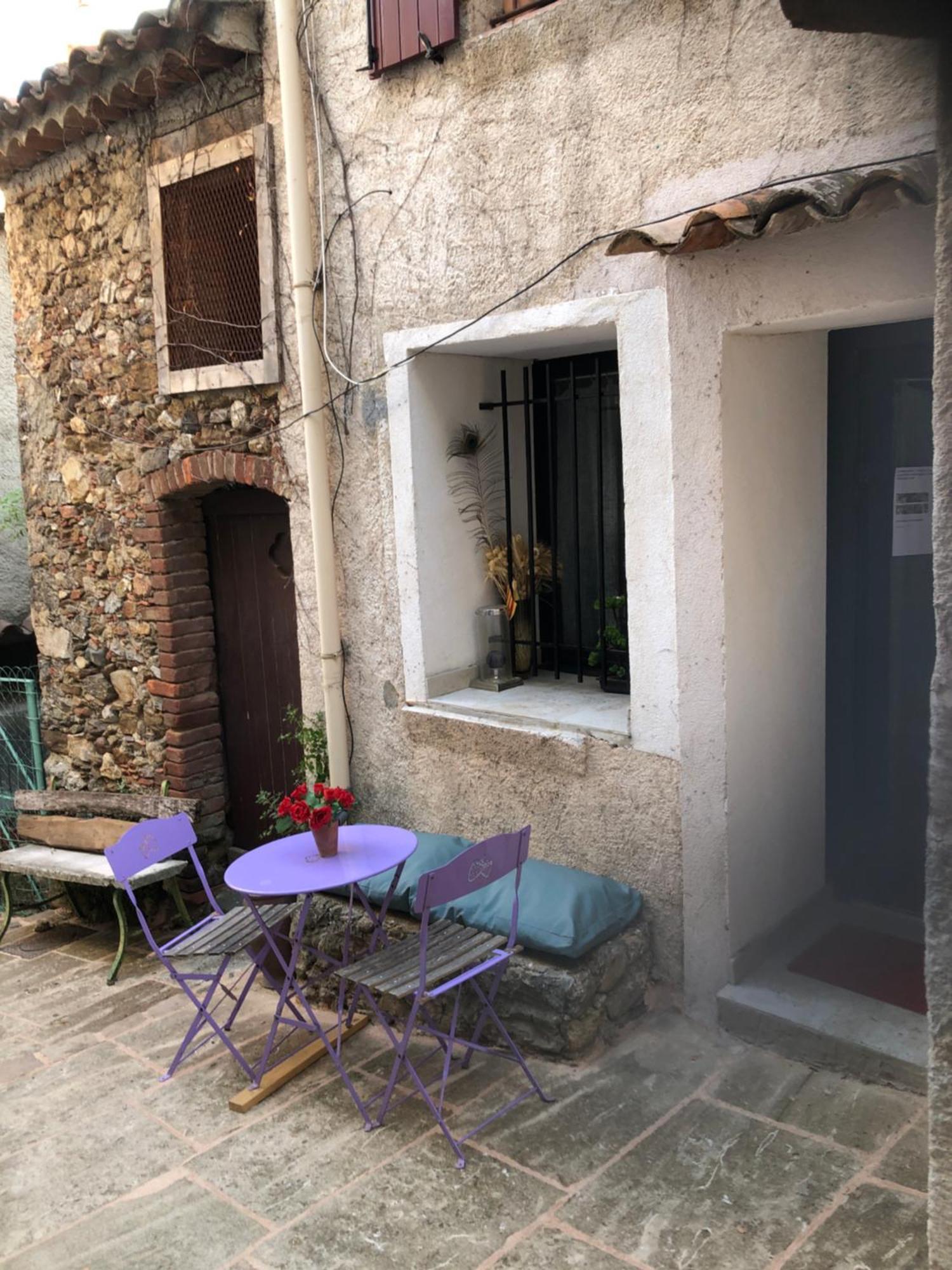 Logement Neuf Centre Du Village Aux Pieds Du Chateau Grimaud Luaran gambar